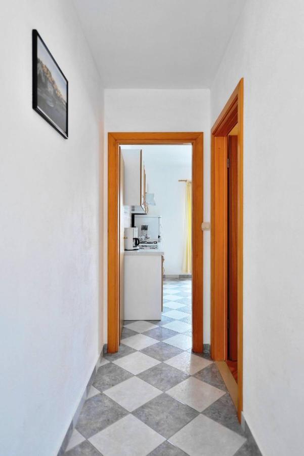 Apartments Katarina Бол Экстерьер фото